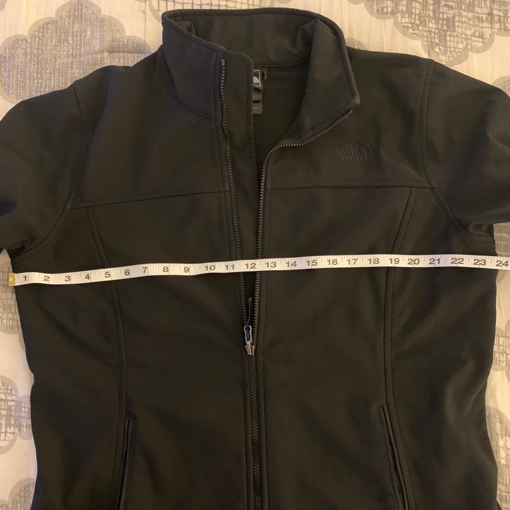 Women’s North face Jacket